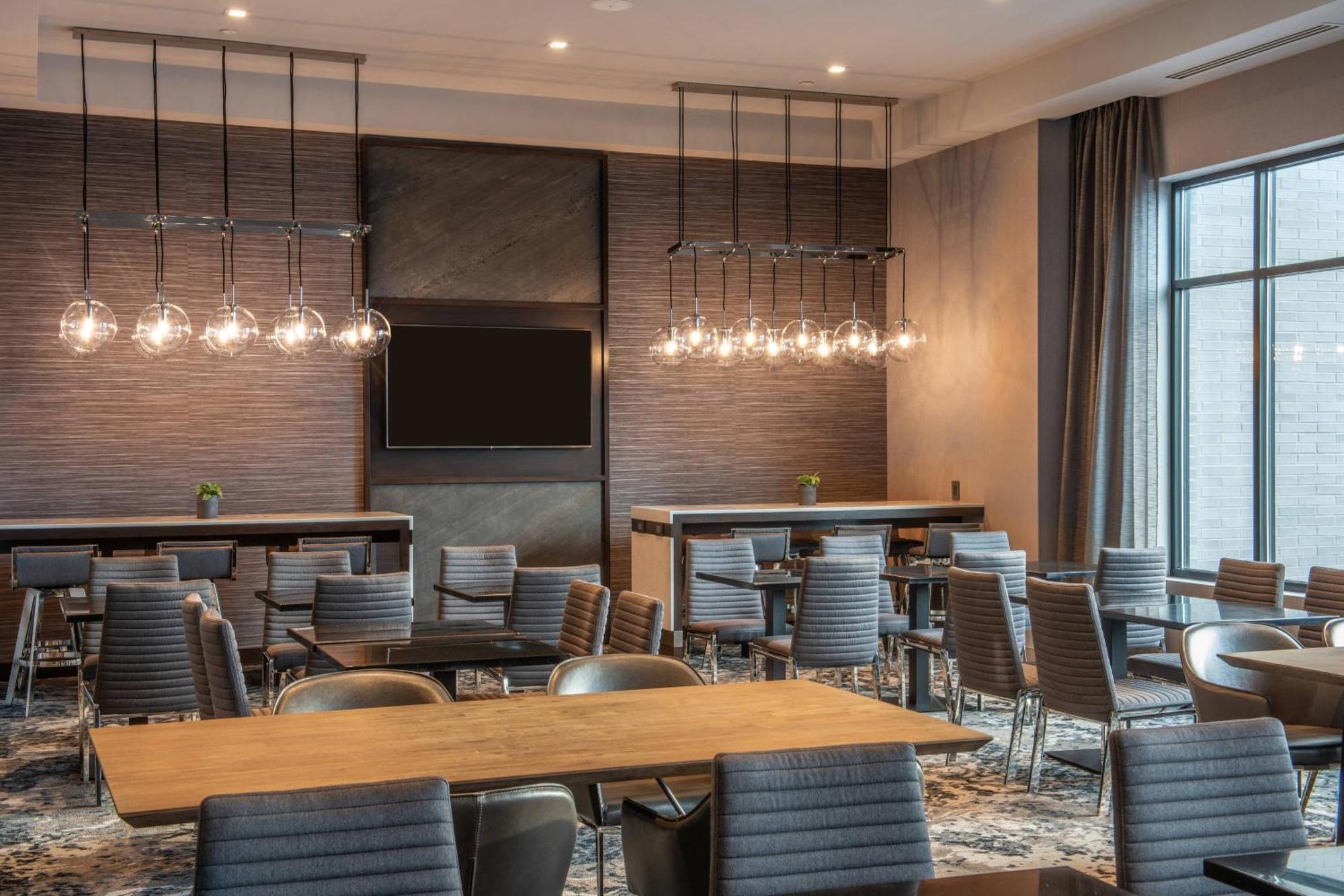 Fairfield Inn & Suites By Marriott Boston Уолтъм Екстериор снимка